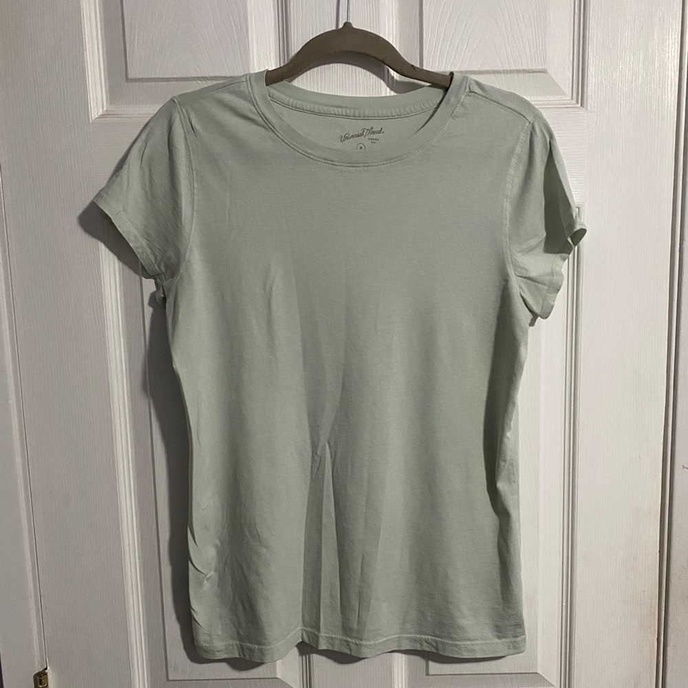 Universal Thread Tee